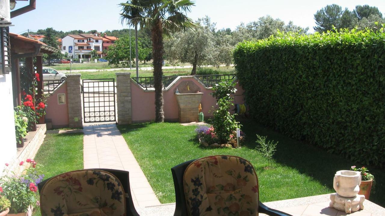 Apartments Grozdanic Fazana Bagian luar foto